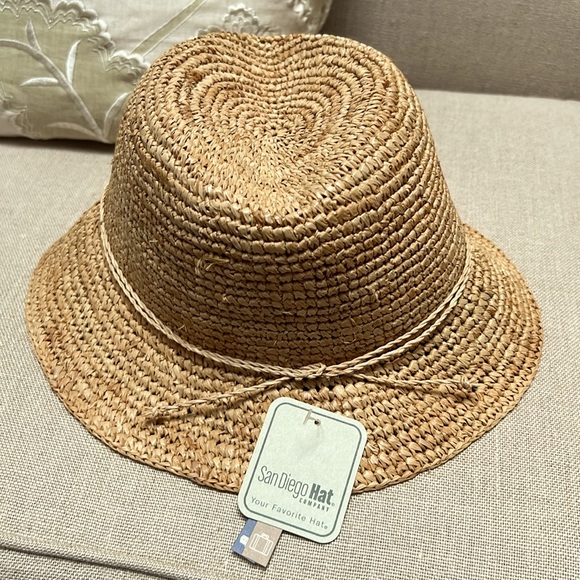 San Diego Crochet Raffia Bucket Hat, One Size, New with Tags - Picture 6 of 6